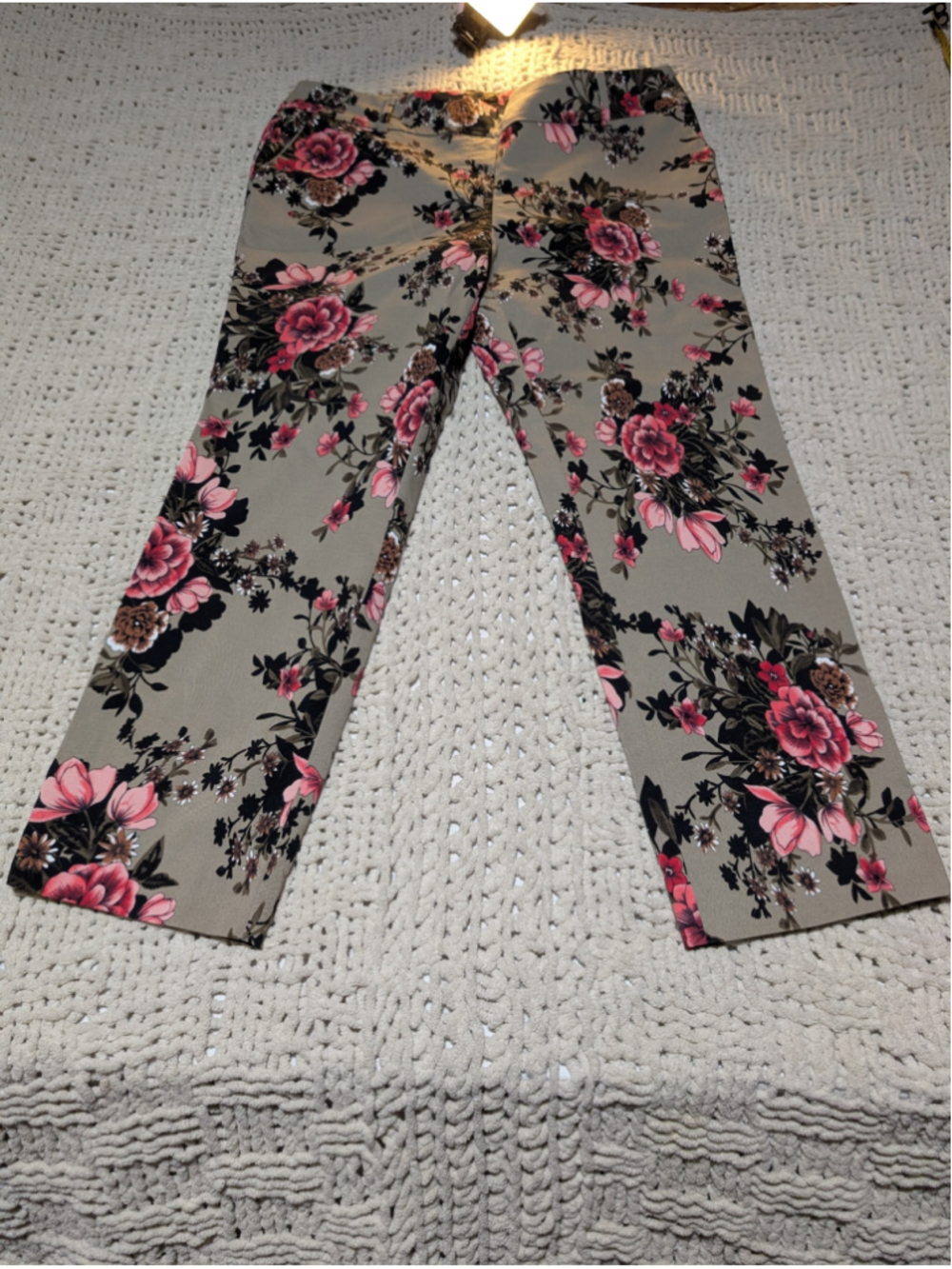 Women's Jules & Leopold Floral Trousers Size L Beige Pink